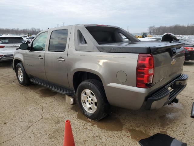 3GNEC22009G188816 - 2009 CHEVROLET AVALANCHE C1500 LT GRAY photo 2