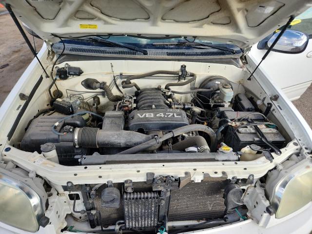 5TBDT44126S522372 - 2006 TOYOTA TUNDRA DOUBLE CAB SR5 WHITE photo 11