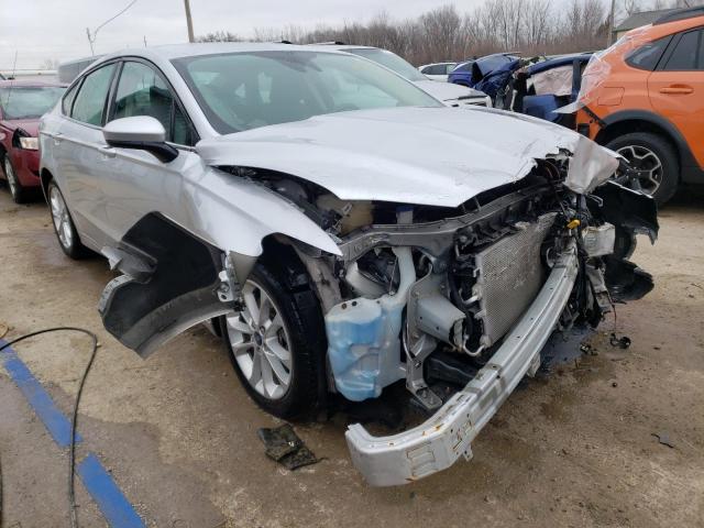 3FA6P0LU9KR167471 - 2019 FORD FUSION SE SILVER photo 4