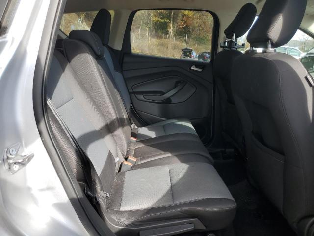 1FMCU9GD2JUC24956 - 2018 FORD ESCAPE SE Silber Foto 11