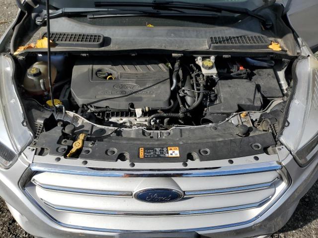 1FMCU9GD2JUC24956 - 2018 FORD ESCAPE SE Silber Foto 12