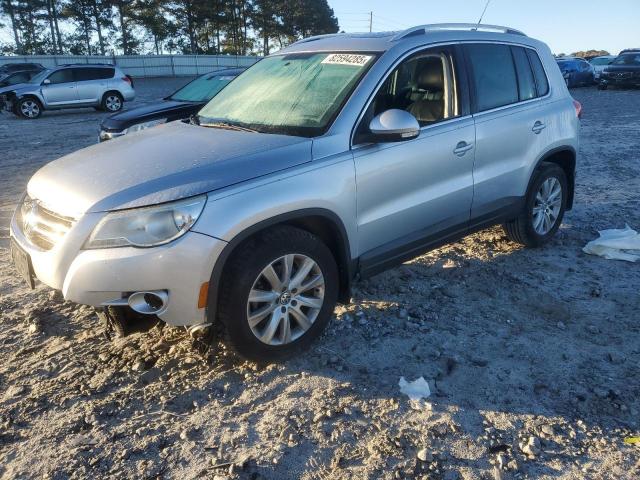 2009 VOLKSWAGEN TIGUAN S, 