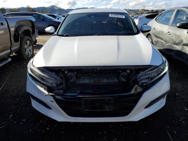 1HGCV1F10JA180856 - 2018 HONDA ACCORD LX WHITE photo 5