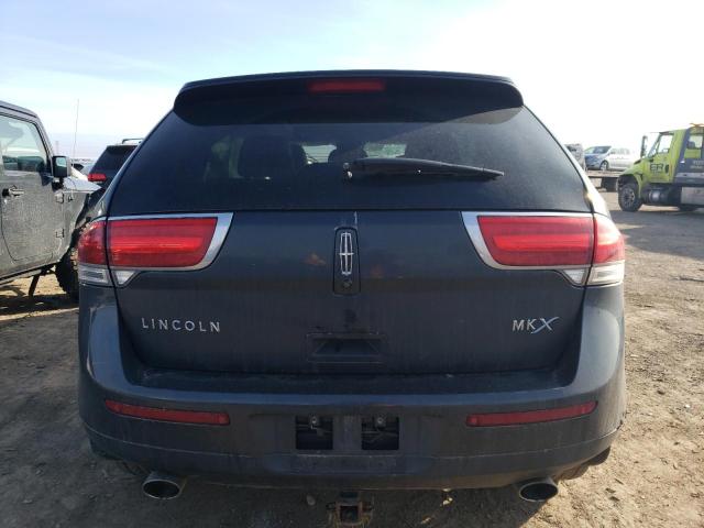 2LMDJ6JK2DBL23102 - 2013 LINCOLN MKX CHARCOAL photo 6