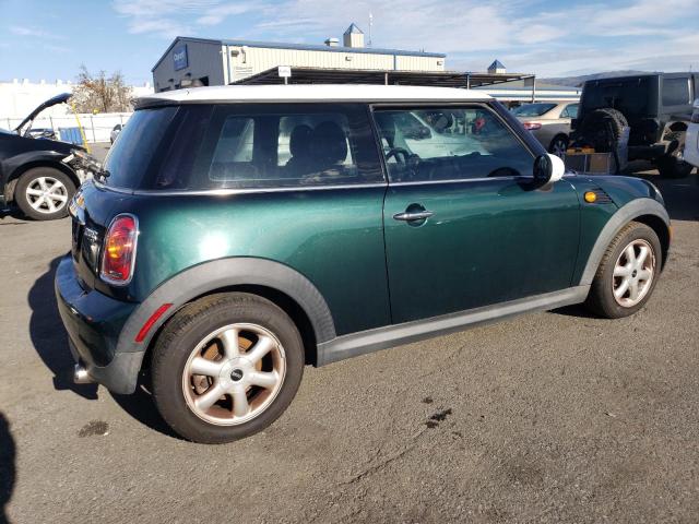 WMWMF33559TU75998 - 2009 MINI COOPER GREEN photo 3