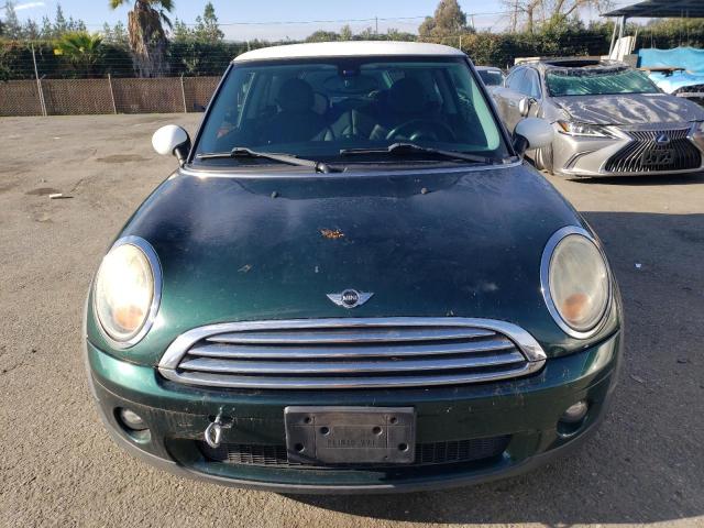 WMWMF33559TU75998 - 2009 MINI COOPER GREEN photo 5