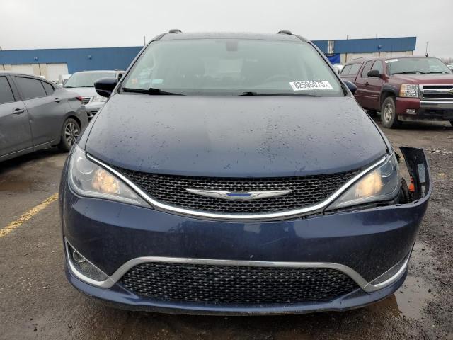 2C4RC1EG7JR333457 - 2018 CHRYSLER PACIFICA TOURING L PLUS BLUE photo 5