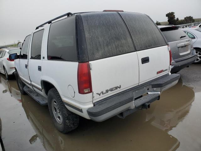 1GKEK13R3VJ706109 - 1997 GMC YUKON WHITE photo 2