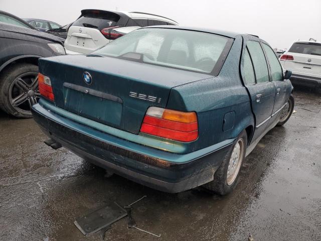 WBACB3310PFE10785 - 1993 BMW 325 I GREEN photo 3