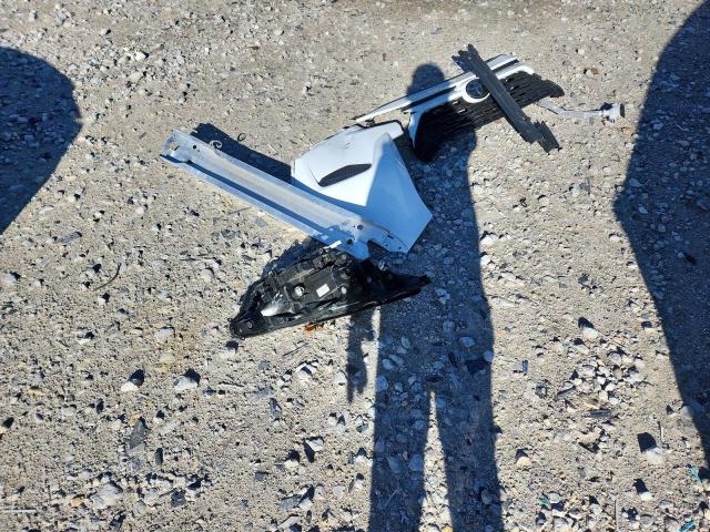 4T3RWRFV7SU173218 - 2025 TOYOTA RAV4 XLE 白色 照片 13