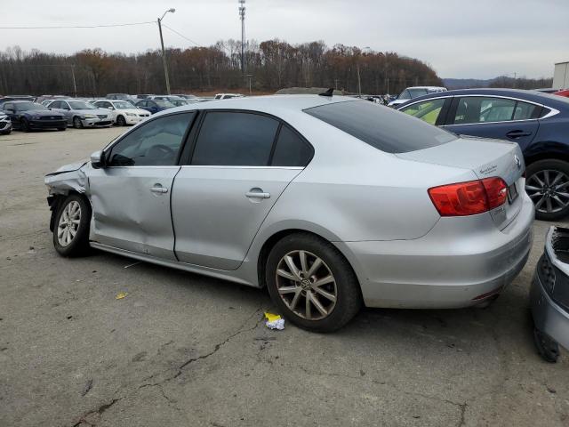 3VWD17AJ3EM413143 - 2014 VOLKSWAGEN JETTA SE SILVER photo 2