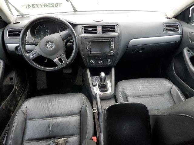 3VWD17AJ3EM413143 - 2014 VOLKSWAGEN JETTA SE SILVER photo 8