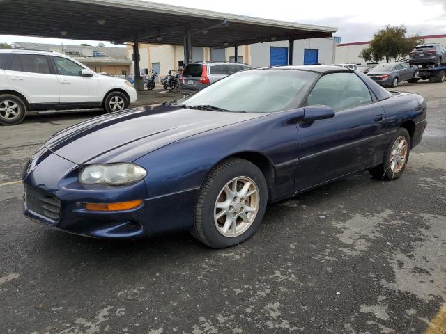 2G1FP22K812120718 - 2001 CHEVROLET CAMARO BLUE photo 1