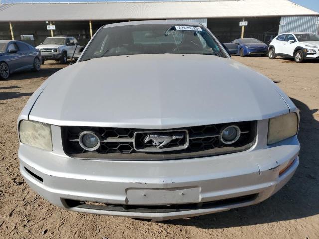 1ZVHT80N275270751 - 2007 FORD MUSTANG SILVER photo 5