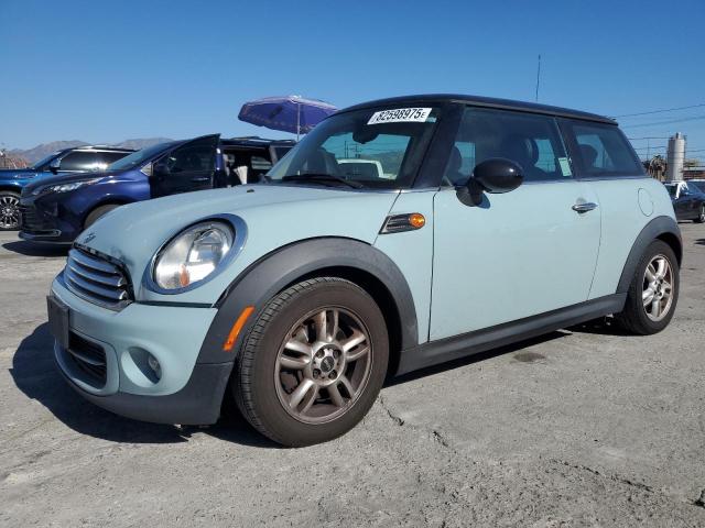 2013 MINI COOPER, 