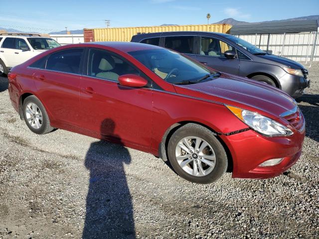 5NPEB4AC9DH680151 - 2013 HYUNDAI SONATA GLS RED photo 4