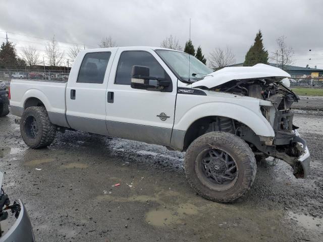 1FT7W2BT7FEC17105 - 2015 FORD F250 SUPER DUTY WHITE photo 4