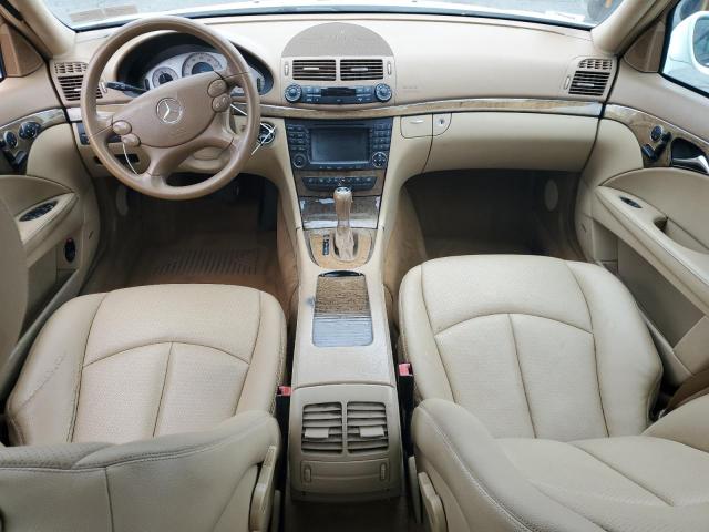 WDBUF87XX7B135825 - 2007 MERCEDES-BENZ E 350 4MATIC WHITE photo 8