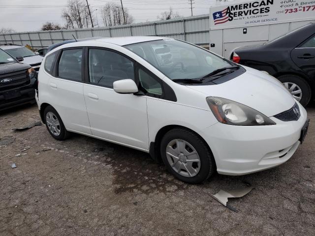 JHMGE8H37DC078680 - 2013 HONDA FIT WHITE photo 4