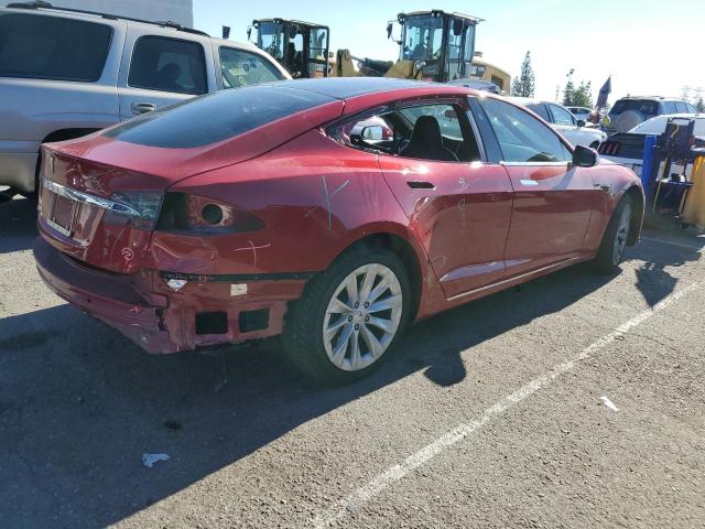 5YJSA1E10HF182017 - 2017 TESLA MODEL S RED photo 3