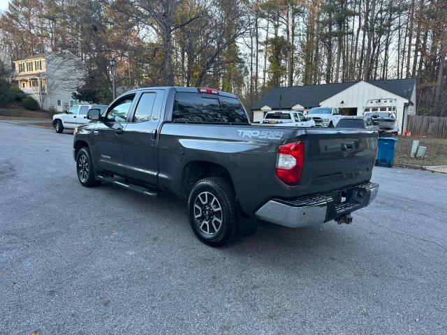 5TFUW5F16HX664352 - 2017 TOYOTA TUNDRA DOUBLE CAB SR/SR5 GRAY photo 3