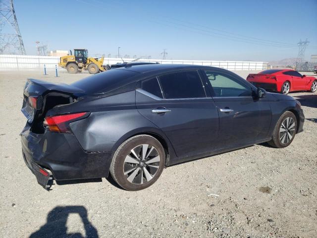 1N4BL4DV4LC256177 - 2020 NISSAN ALTIMA SV GRAY photo 3