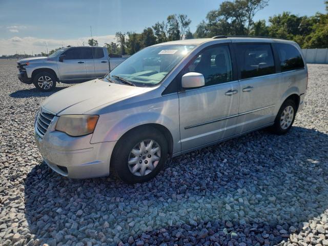 2010 CHRYSLER TOWN & COU TOURING, 