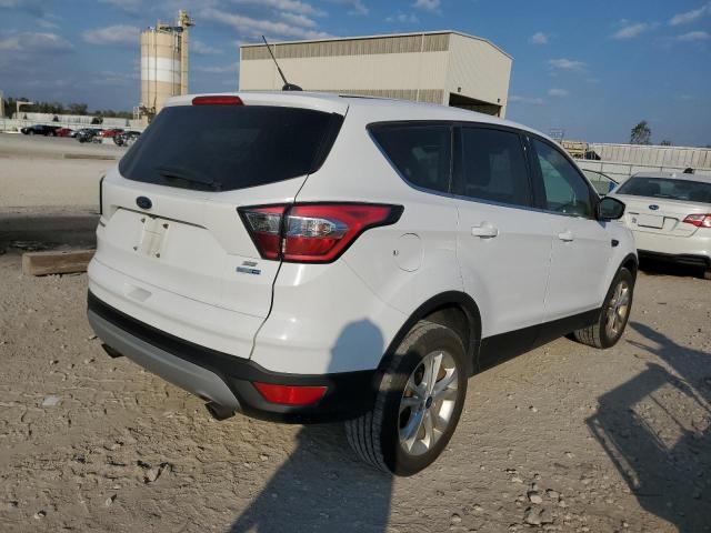 1FMCU9GD6HUC68517 - 2017 FORD ESCAPE SE أبيض صورة 3