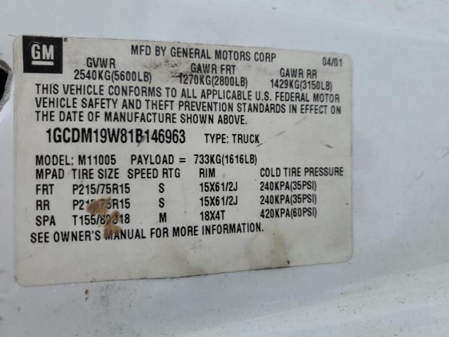 1GCDM19W81B146963 - 2001 CHEVROLET ASTRO WHITE photo 13