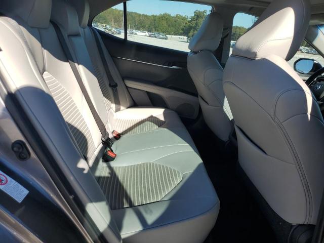 4T1B11HK7KU702101 - 2019 TOYOTA CAMRY L ნაცრისფერი ფოტო 10