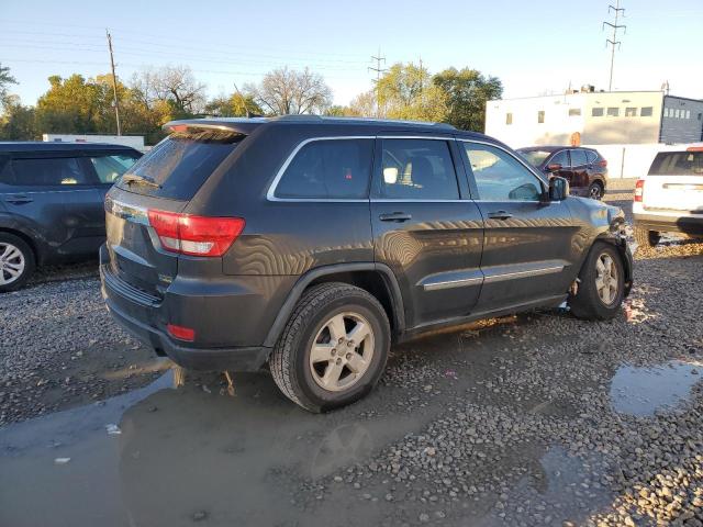 1J4RR4GG9BC550817 - 2011 JEEP GRAND CHEROKEE LAREDO BLACK photo 3