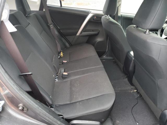 JTMBFREV6GJ058005 - 2016 TOYOTA RAV4 LE 灰色 照片 11