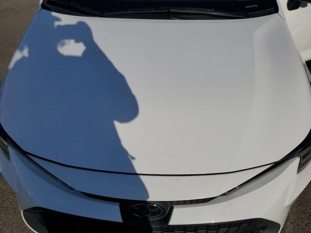 5YFEPMAE6NP378159 - 2022 TOYOTA COROLLA LE Biały zdjęcie 11