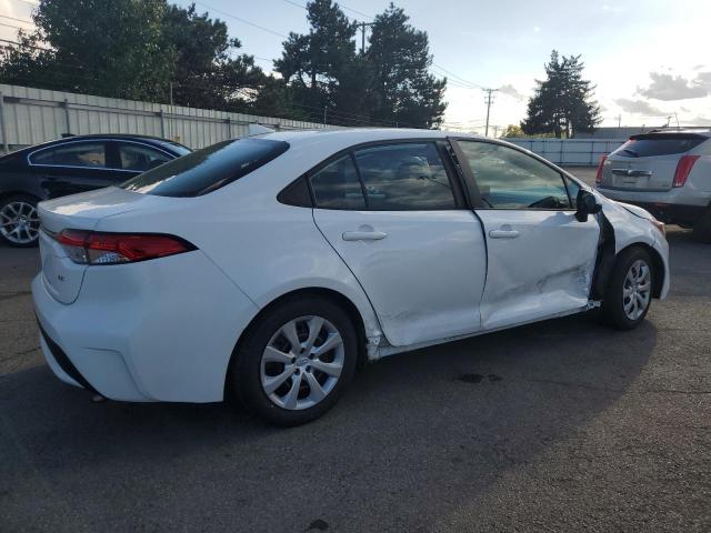 5YFEPMAE6NP378159 - 2022 TOYOTA COROLLA LE Biały zdjęcie 3