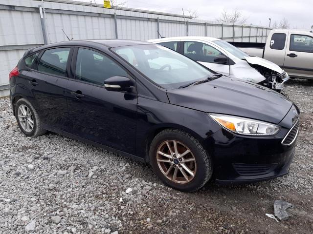 1FADP3K26FL325312 - 2015 FORD FOCUS SE BLACK photo 4