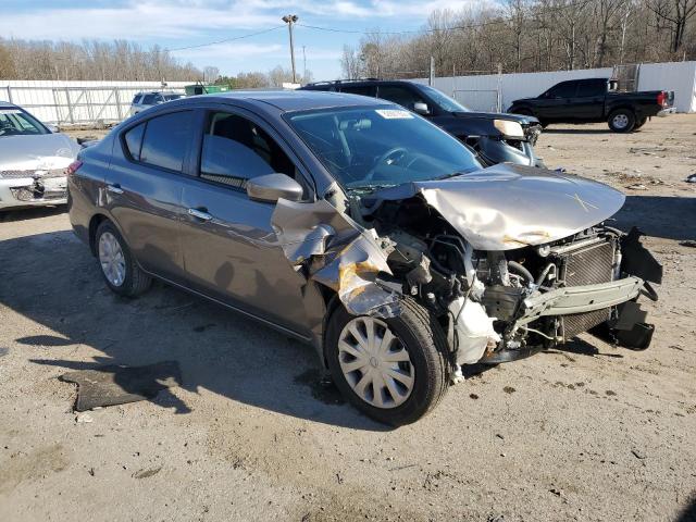 3N1CN7AP7HL846033 - 2017 NISSAN VERSA S GRAY photo 4