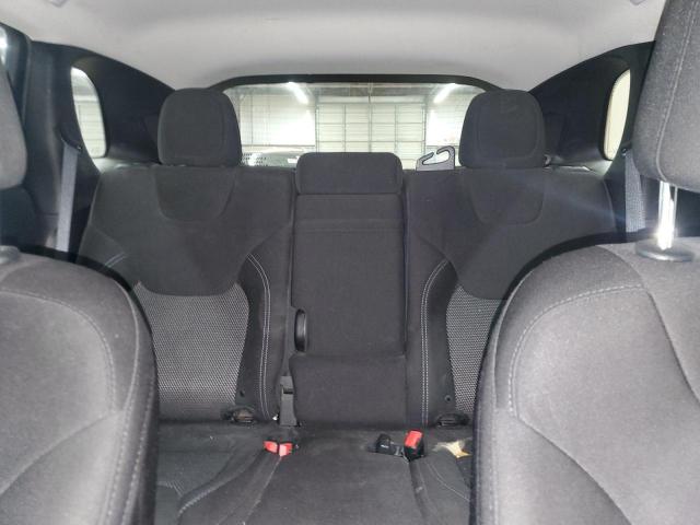 1C4PJMCB7KD311422 - 2019 JEEP CHEROKEE LATITUDE წითელი ფოტო 10