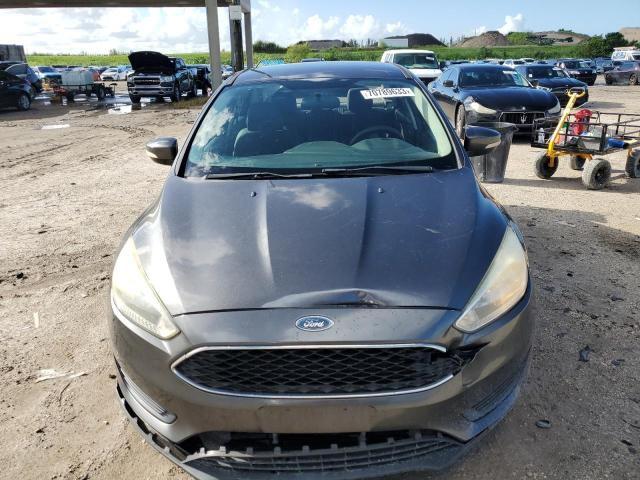 1FADP3F24GL276512 - 2016 FORD FOCUS SE GRAY photo 5