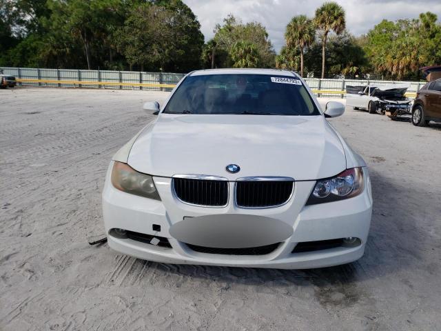 WBAVC53578FZ81998 - 2008 BMW 328 I SULEV WHITE photo 5