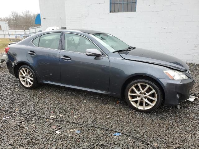 JTHCF5C25B5051343 - 2011 LEXUS IS 250 GRAY photo 4