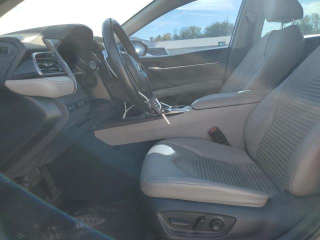 4T1G11AK4NU660667 - 2022 TOYOTA CAMRY SE 灰色 照片 7