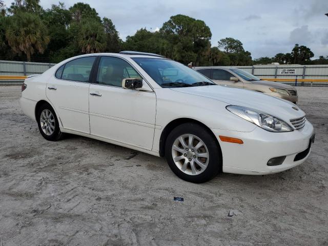 JTHBF30G825005005 - 2002 LEXUS ES 300 WHITE photo 4