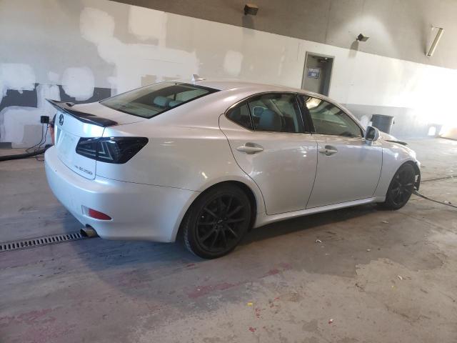 JTHCK262075014116 - 2007 LEXUS IS 250 WHITE photo 3