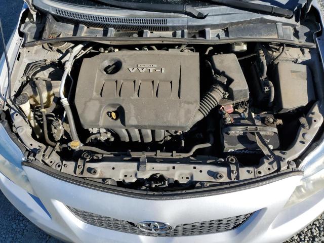 1NXBU4EE3AZ325191 - 2010 TOYOTA COROLLA BASE ვერცხლისფერი ფოტო 11