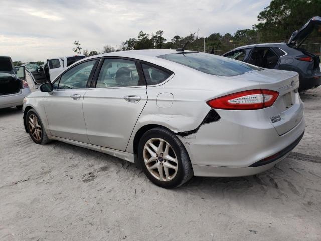 3FA6P0H70ER104010 - 2014 FORD FUSION SE SILVER photo 2