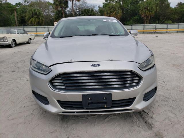 3FA6P0H70ER104010 - 2014 FORD FUSION SE SILVER photo 5