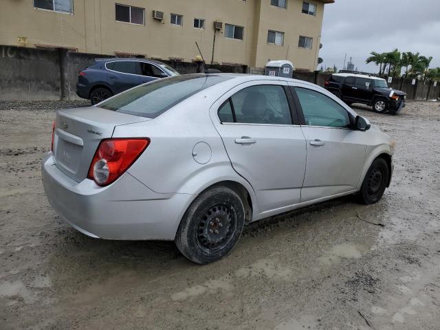 1G1JA5SH0G4154818 - 2016 CHEVROLET SONIC LS SILVER photo 3