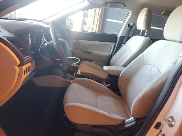 JA4AP3AU6JU025444 - 2018 MITSUBISHI OUTLANDER SPORT ES Biały zdjęcie 7