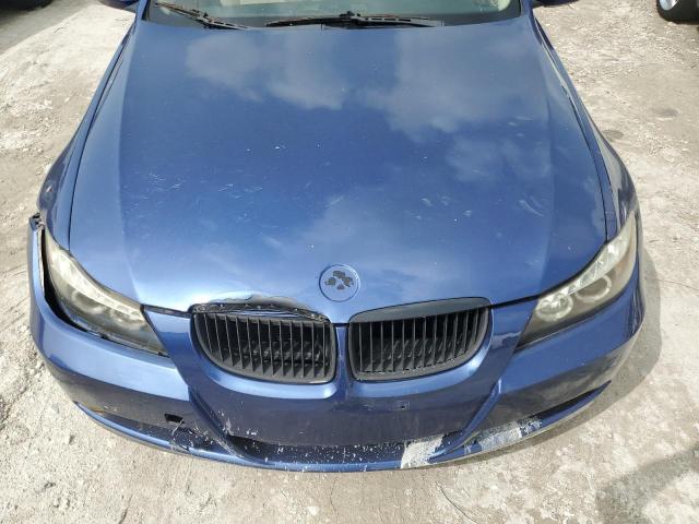 WBAVA33528KX87378 - 2008 BMW 328 I BLUE photo 11