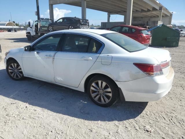 1HGCP2F75BA111182 - 2011 HONDA ACCORD EX WHITE photo 2